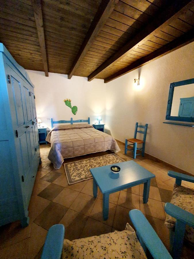 Palmas Anna'S Rooms Is Procilis Palmas Arborea Ngoại thất bức ảnh